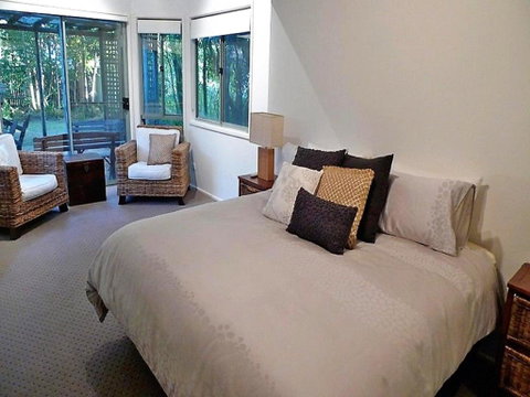 On The Beach @ Fingal Bay - Accommodation Burleigh 3