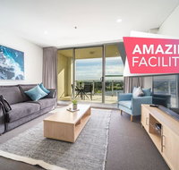 Oval View on North Tce-Gym - Pool - Fireworks NYE - Accommodation Burleigh