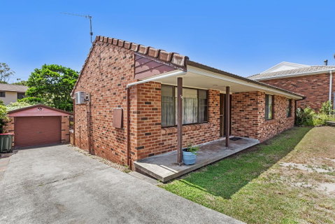 Pacific Drive, 54 - Accommodation Burleigh 3
