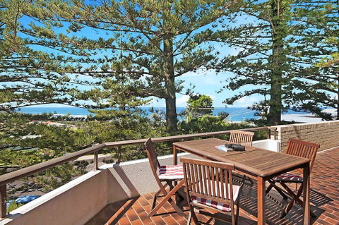 Pacific Tower Penthouse - Accommodation Burleigh 2
