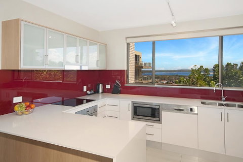 Pacific Tower Penthouse - Accommodation Burleigh 3
