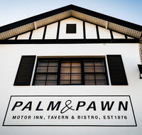 Palm and Pawn Motor Inn - Accommodation Burleigh