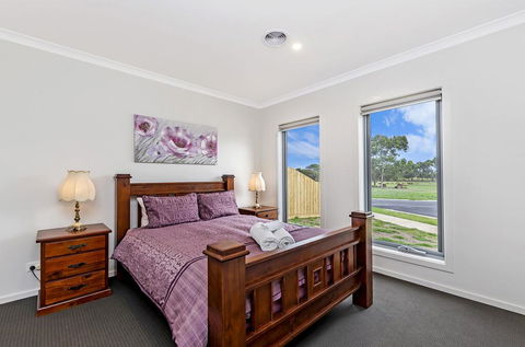 Park View - Accommodation Burleigh 2