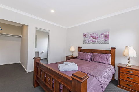 Park View - Accommodation Burleigh 1