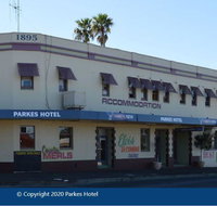 Parkes Hotel - Accommodation Burleigh