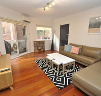 Parramatta Self-Contained Two-Bedroom Apartment 4LEN - Accommodation Burleigh