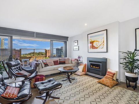 Pea Soup Beach - Accommodation Burleigh 0