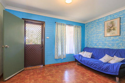 Peaceful Bay Chalet 9 - Accommodation Burleigh 2