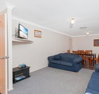 Peaceful Quiet and so close to the beach - Accommodation Burleigh