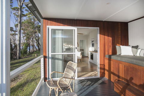 Pebbly Beach Escape - Accommodation Burleigh 3
