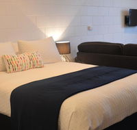 Penguin Seaside Motel - Accommodation Burleigh