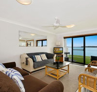 Peninsula Court 5 - Accommodation Burleigh