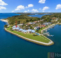 Peninsula Court 6 - Accommodation Burleigh