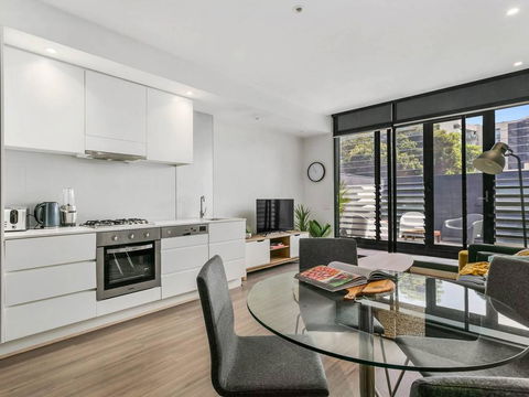PERFECTLY PRAHRAN - Your Mecca Of Social And Style - Accommodation Burleigh 0
