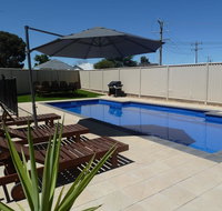 Ploughmans Motor Inn - Accommodation Burleigh
