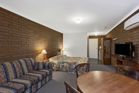 Port Fairy Motor Inn - Accommodation Burleigh 1