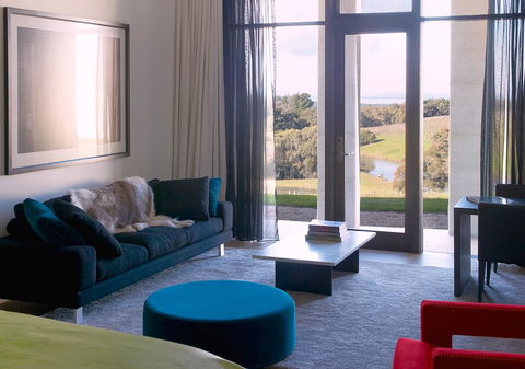 Port Phillip Estate - Accommodation Burleigh 3