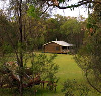 Possum's Hollow and Hooter's Hut - Accommodation Burleigh
