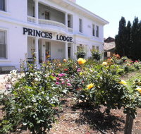 Princes Lodge Motel - Accommodation Burleigh