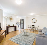 Pyrmont Self-Contained Modern One-Bedroom Apartment 28 Mill - Accommodation Burleigh