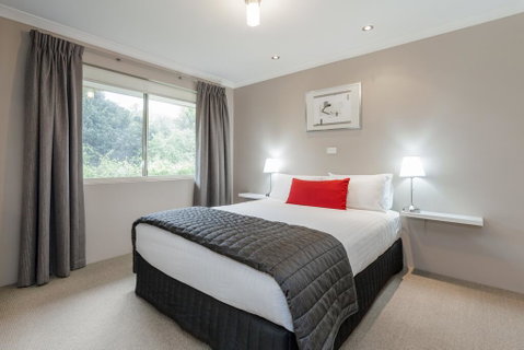 Quality Apartments Banksia Gardens - Accommodation Burleigh 1