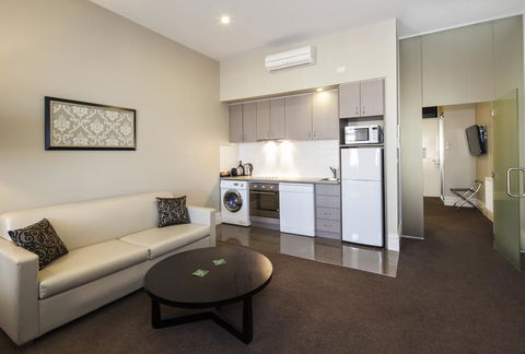 Quality Inn The George Hotel Ballarat - Accommodation Burleigh 2