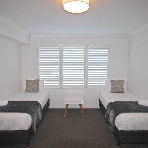 Quays Hotel - Accommodation Burleigh 3
