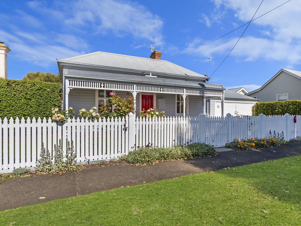 Orford ACT Accommodation Burleigh