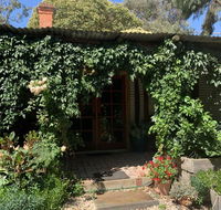 Red Hill Cottage - Accommodation Burleigh