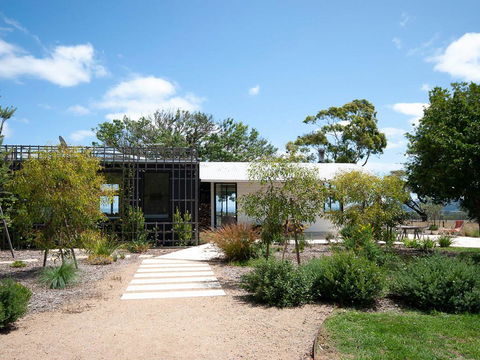Red Hill Ridge - Accommodation Burleigh 3
