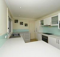 Reef Close 1/2 - Accommodation Burleigh
