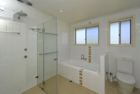 Reef Close, 1/2 - Accommodation Burleigh 1