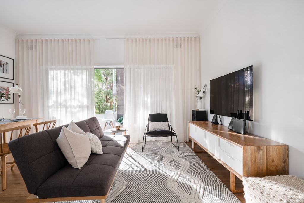 Allawah NSW Accommodation Burleigh