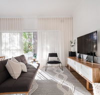 Restful Allawah Retreat near Sydney Airport - Accommodation Burleigh