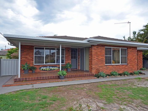 Retro@Riverview - Accommodation Burleigh 0
