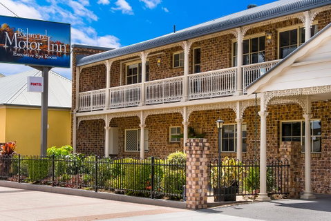 Richmond Motor Inn - Accommodation Burleigh 2