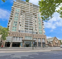 RNR North Terrace - Accommodation Burleigh