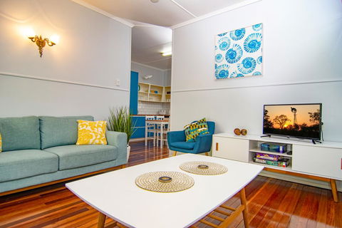 Robins Nest - Accommodation Burleigh 0