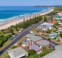 Romiaka 8 - views over the Pippi Beach - Accommodation Burleigh