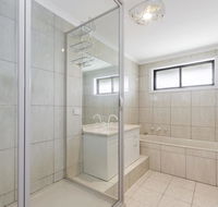 Rose Retreat - Accommodation Burleigh