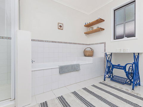Rossanna - Accommodation Burleigh 1