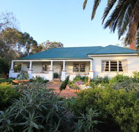 Rostrata Country House - Accommodation Burleigh