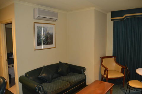 Rowville International Hotel - Accommodation Burleigh 1