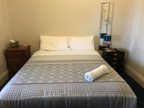 Royal Mail Hotel Kingston - Accommodation Burleigh 2