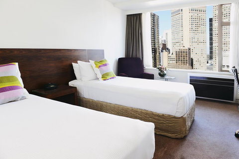 Rydges Melbourne - Accommodation Burleigh 3