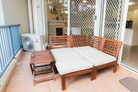 Sanctuary Lake Apartments - Accommodation Burleigh 1