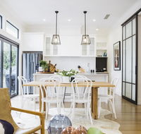 Sandringham - Accommodation Burleigh