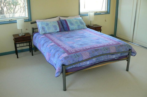 Sandy Point Beach Escape 2 Bedroom Apartment - Accommodation Burleigh 2