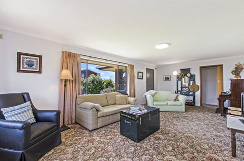 Scotshaven - Accommodation Burleigh 3