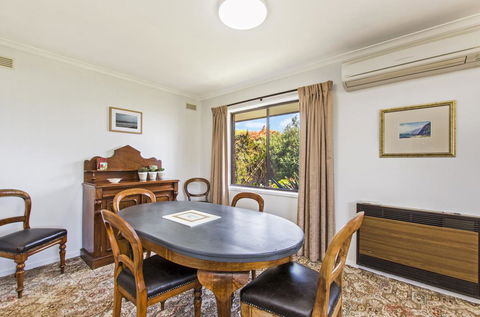 Scotshaven - Accommodation Burleigh 2